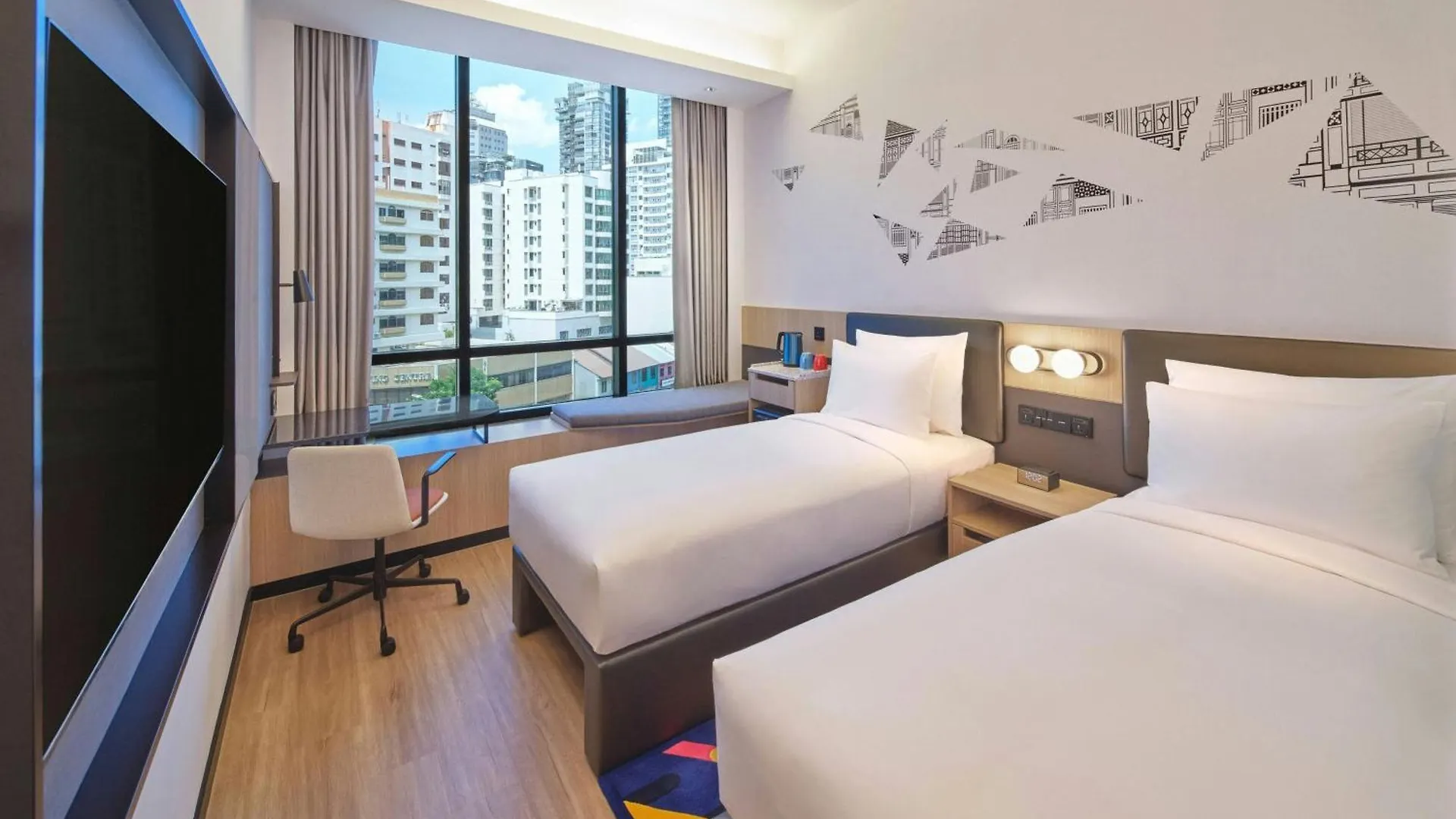 Aloft Singapore Novena Hotel