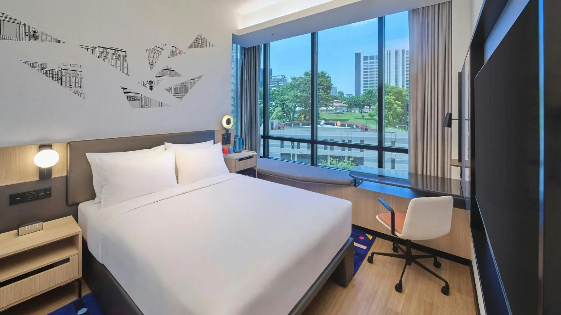 Aloft Singapore Novena Hotel
